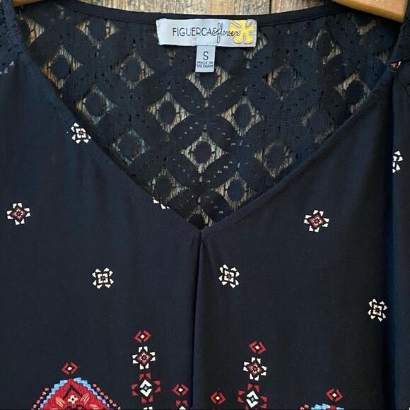 Figueroa & Flower S Black BOHO Relaxed Oversized Lace Floral Front Tie Blouse - Picture 4 of 8